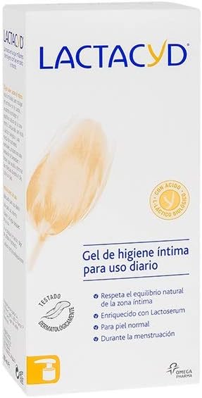 Lactacyd Intimate Hygiene Gel, Daily Care Without Soap, PH Balanced, Bath and Shower, Saving Pack 2 x 200 ml – Total 400 ml