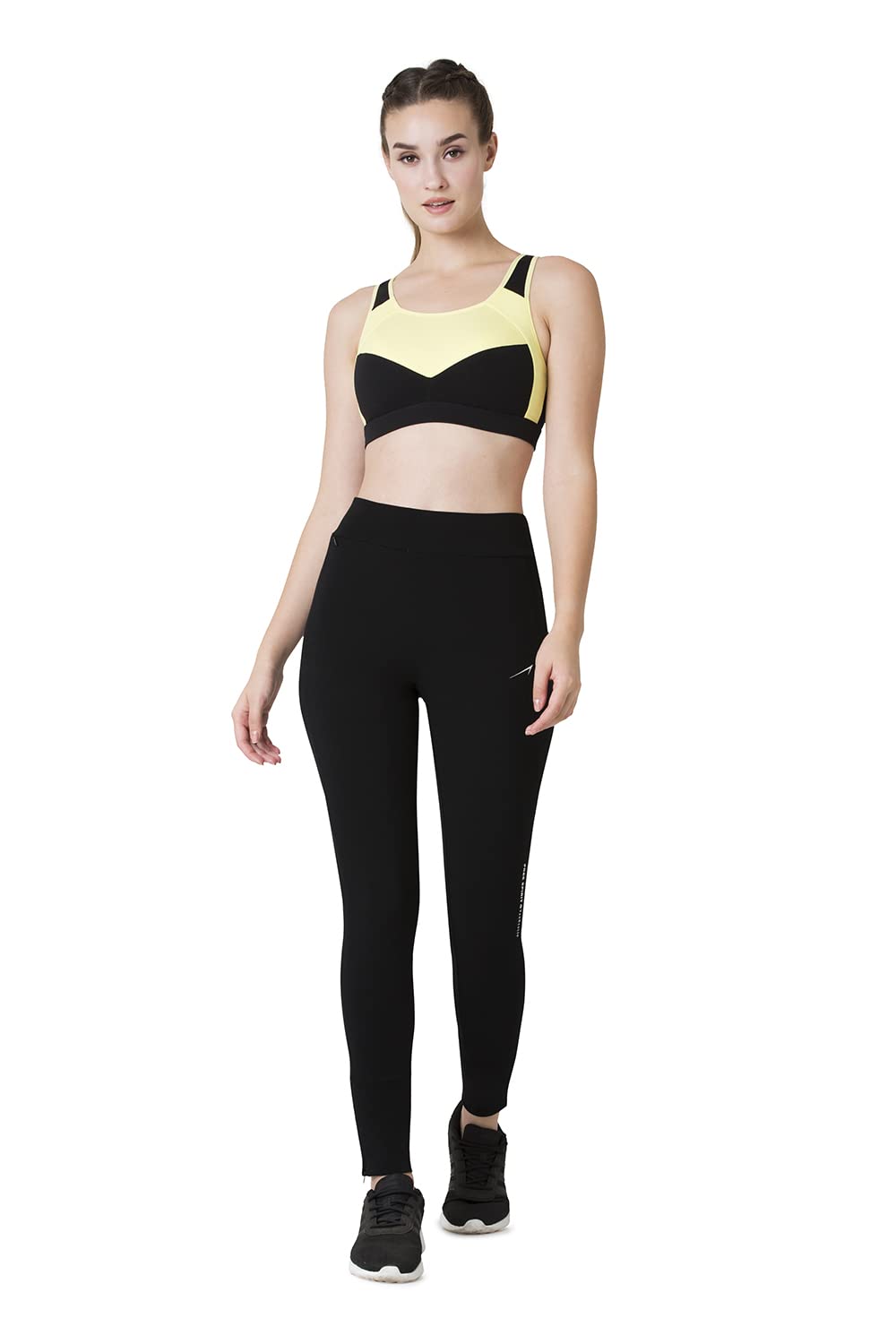 Van Heusen Women’s Cotton Sports Bra | Racerback | Medium Impact | Anti‑Bacterial Tech | Keeps you dry and Fresh | Sweat Absorbent | Ideal for Workout & Gym | Lightly padded | Slip -on Bra| Style 44004