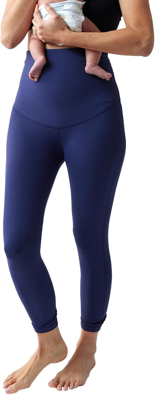 Ingrid & Isabel | Basics Postpartum Compression Leggings | Postpartum Leggings for Tummy Control & Support