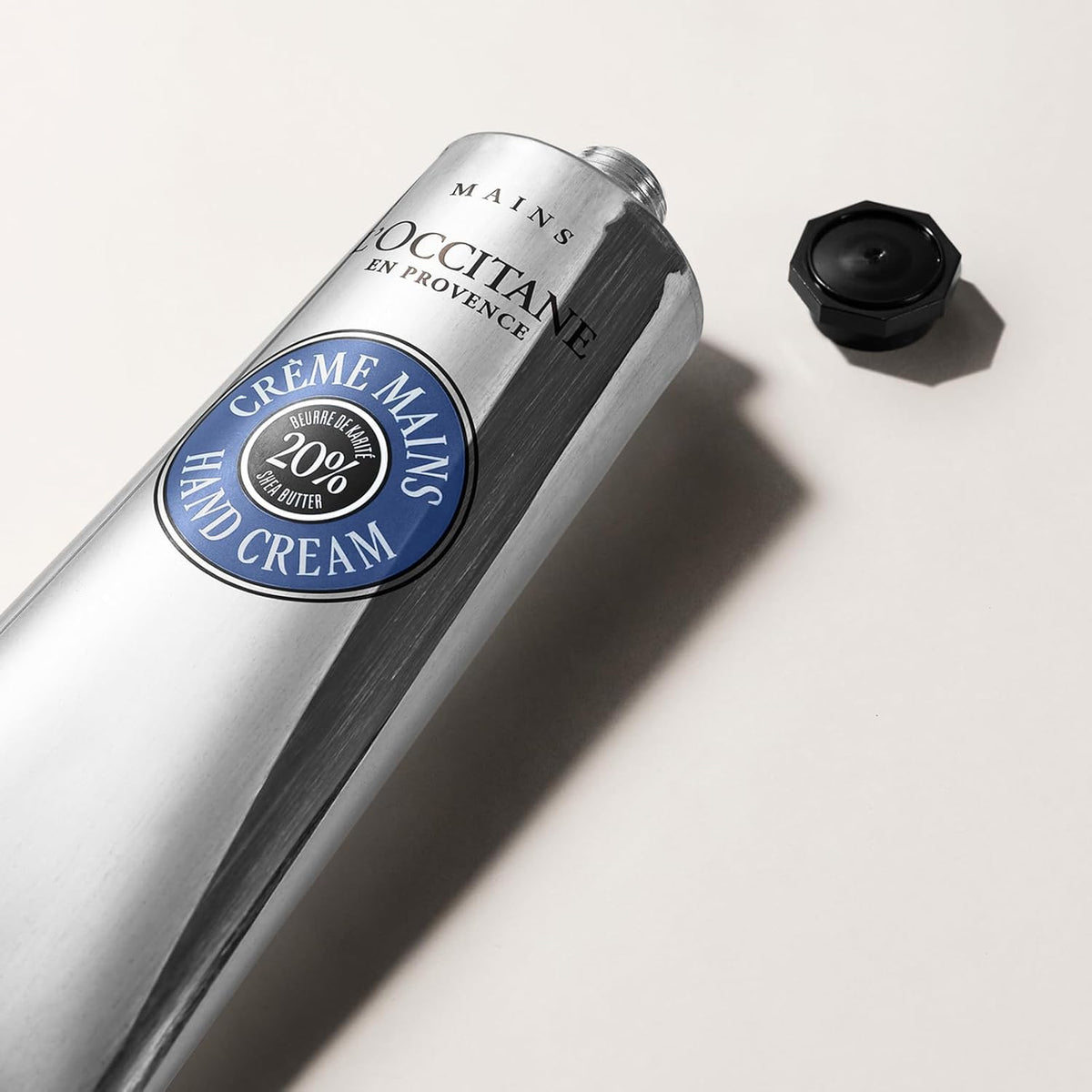 L'OCCITANE - Hand cream - Light texture and delicate fragrance - Made in France