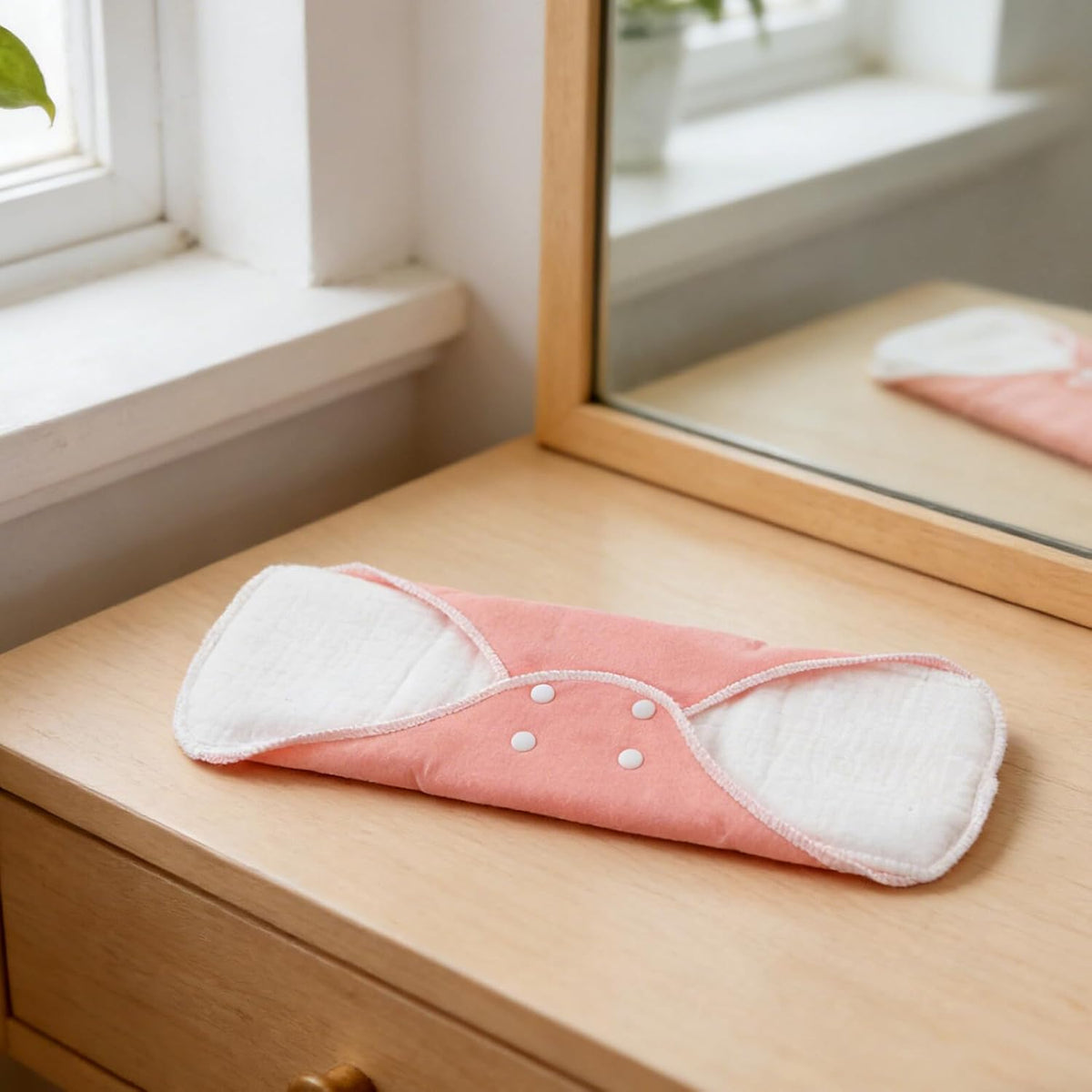 2pcs Reusable Menstrual Pads Xl Size 25x33cm Soft Cotton Washable Feminine Sanitary Napkins for Women Incontinence and Postpartum Leak Protection Maternity Pads
