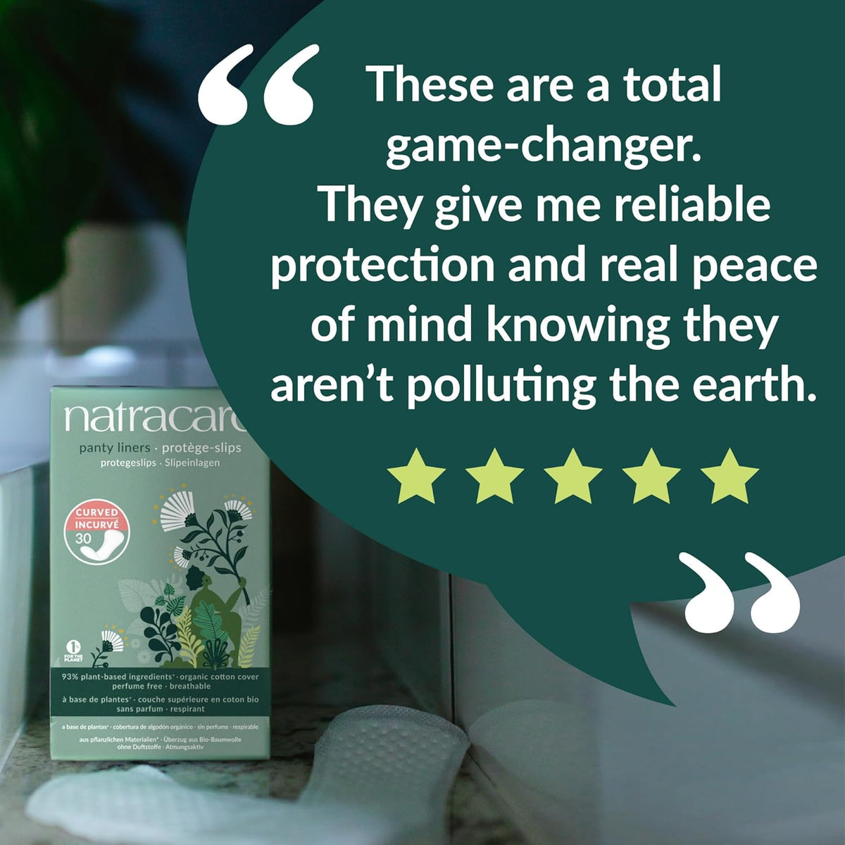 Natracare - Mini Lipstick - Natural Product - Ideal for Daily Use and Sensitive Skin - Curved Cut and Breathable Cotton Top Layer - Soft and Absorbent - 30 Protectors