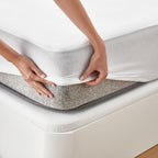 Pikolin Home – Terry Waterproof and Breathable Absorbent Mattress Protector, Oeko-Tex Certified, for 90 cm Beds, up to 32 cm Height – Mattress Topper 90 x 190/200 cm