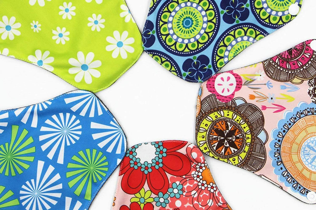 10 Pcs Reusable Sanitary Pads for Women Sanitary Pads for Day and Medium Flow, Washable Bamboo Cloth (26 x 18 cm)