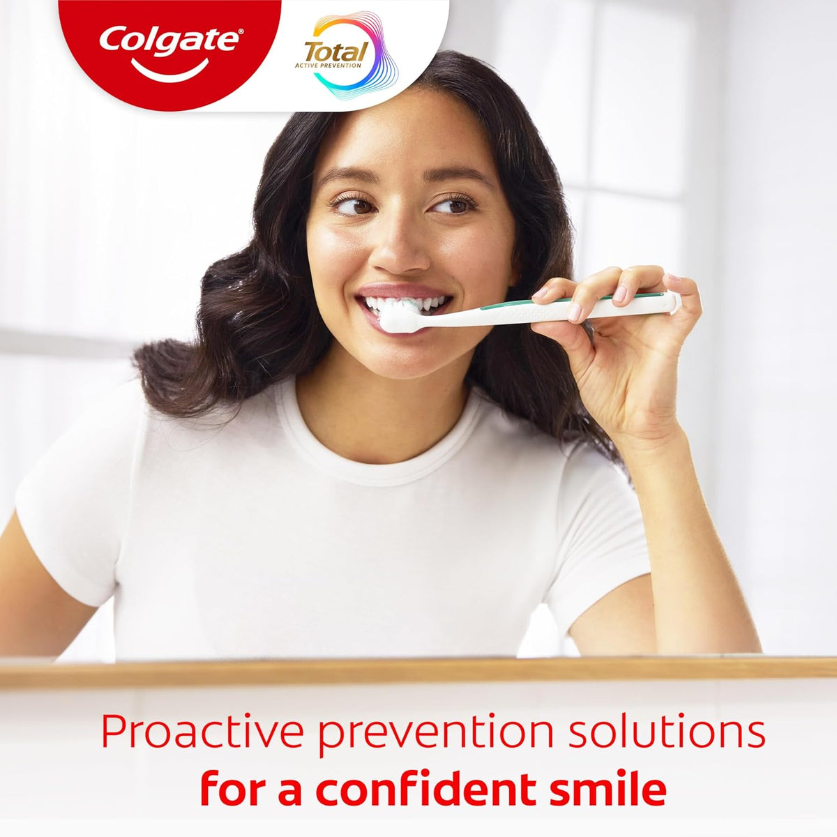 Colgate Total Whitening Toothpaste with Fluoride, Bulk 4 Pack, 5.1 oz | Mint Flavor, Anticavity, Antigingivitis, Antisensitivity Toothpaste, Helps Remove Stains, Fights Bacteria