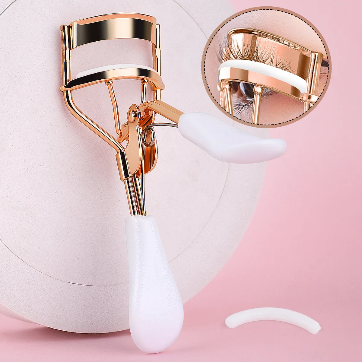 Long-Lasting Curly Eyelash Curler with 15 Silicone Pads